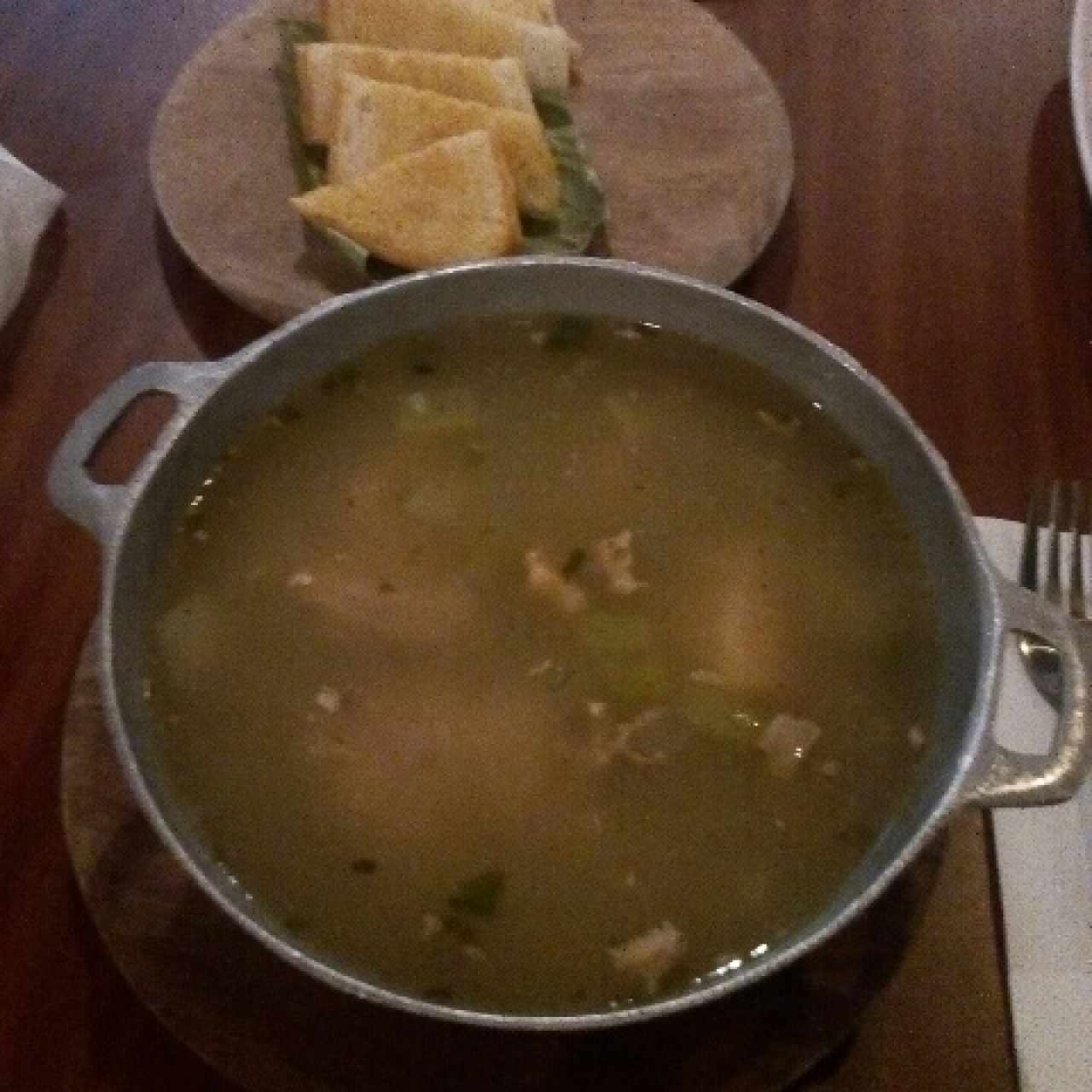 Sopa de pollo