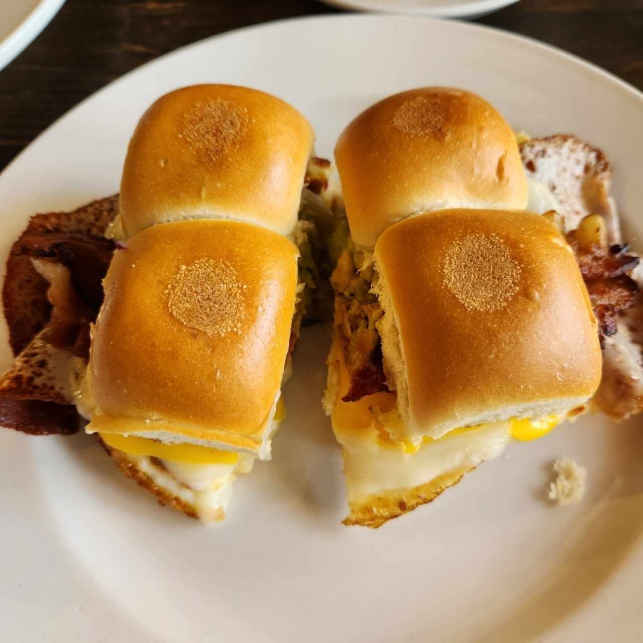 BREAKFAST SANDWICHES - BREAKFAST SANDWICH