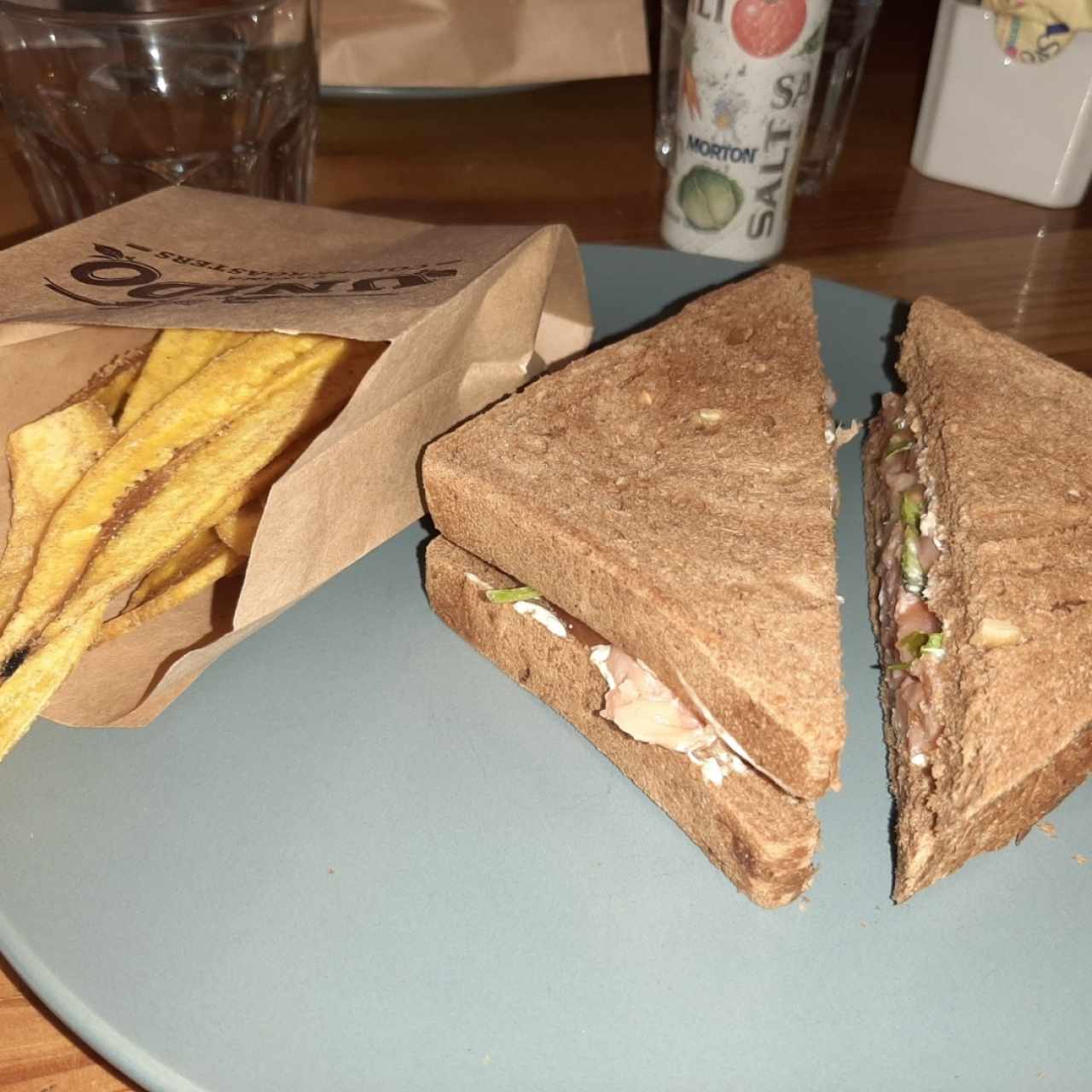 sandwich de salmón