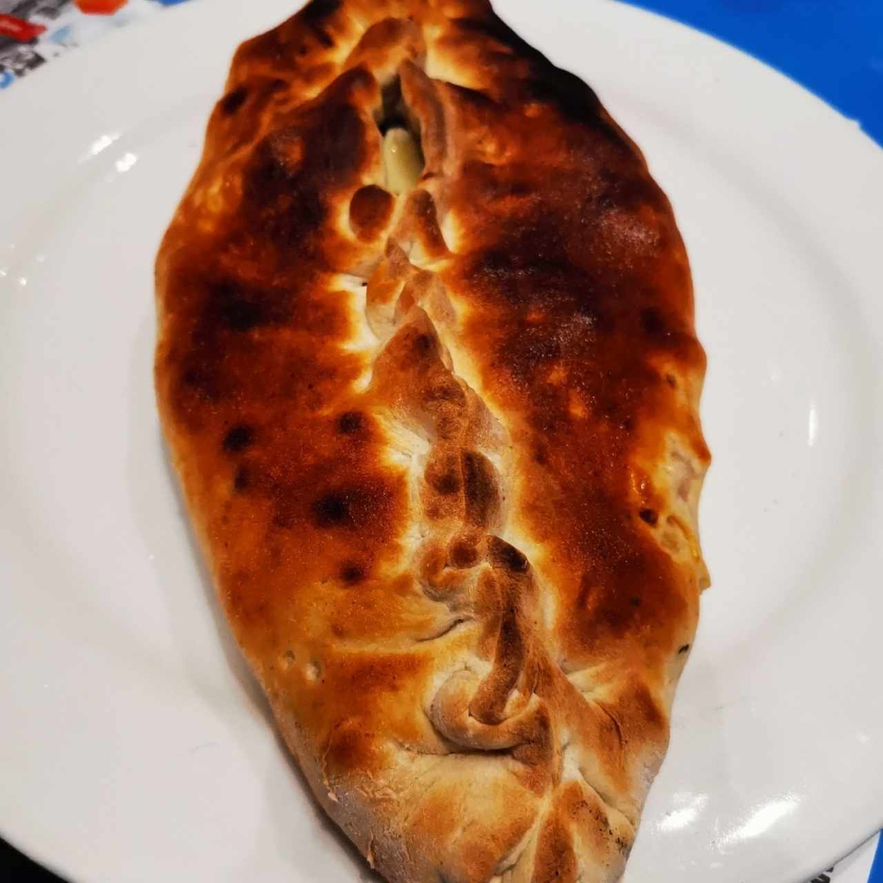 Calzone Mediterráneo