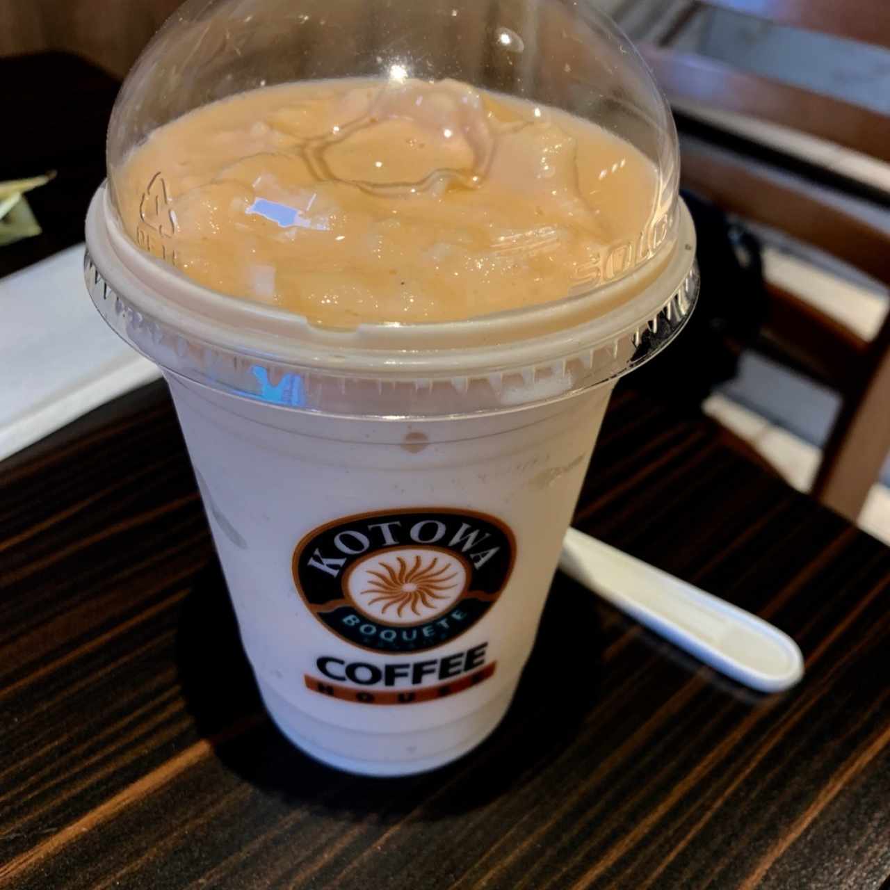 Frappé Peach Cream