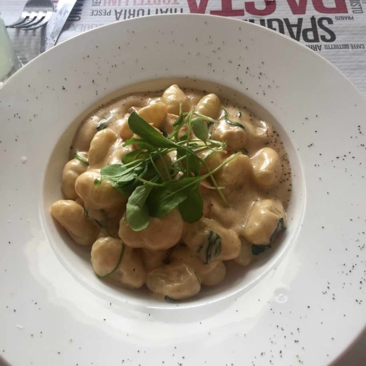 Gnocchi Gamberi e Rucola