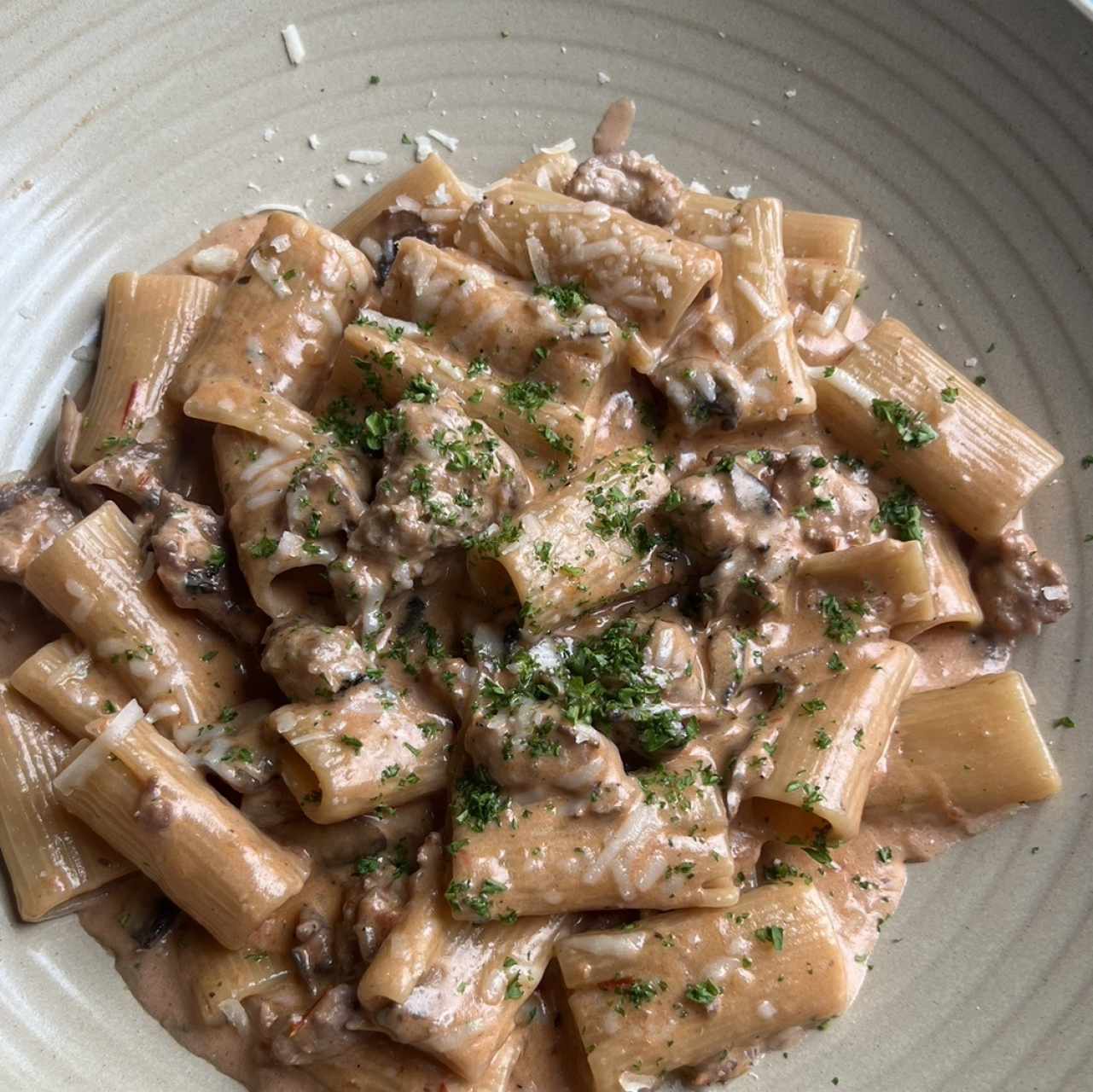 Pasta Tradizionale - Rigatoni Alla Boscaiolla