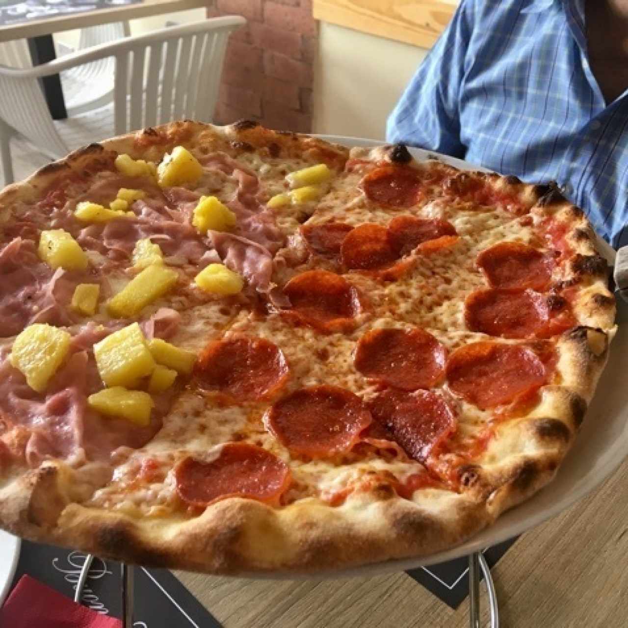 Pizza Hawaiana / Diavola