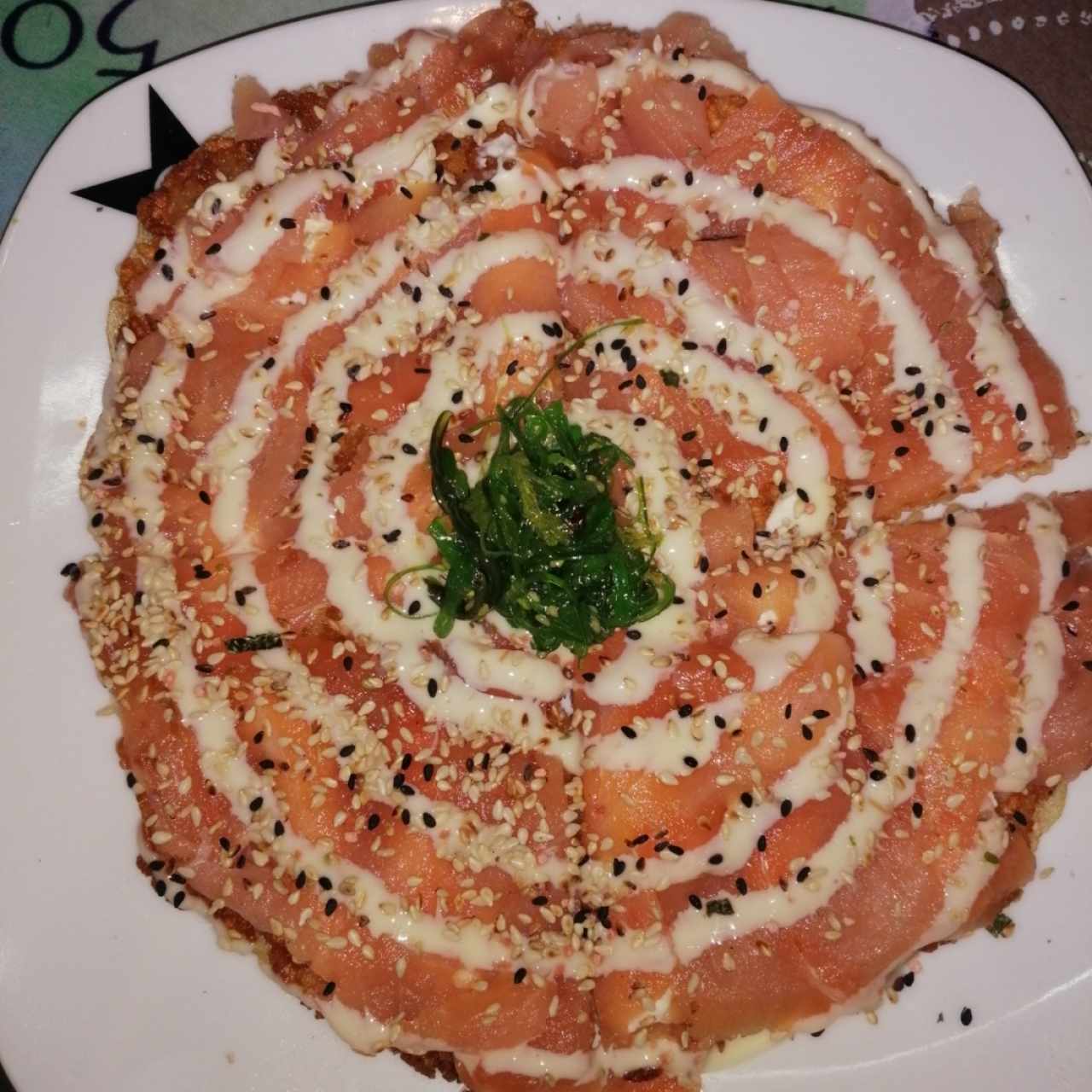 Pizza de Sushi de Salmón