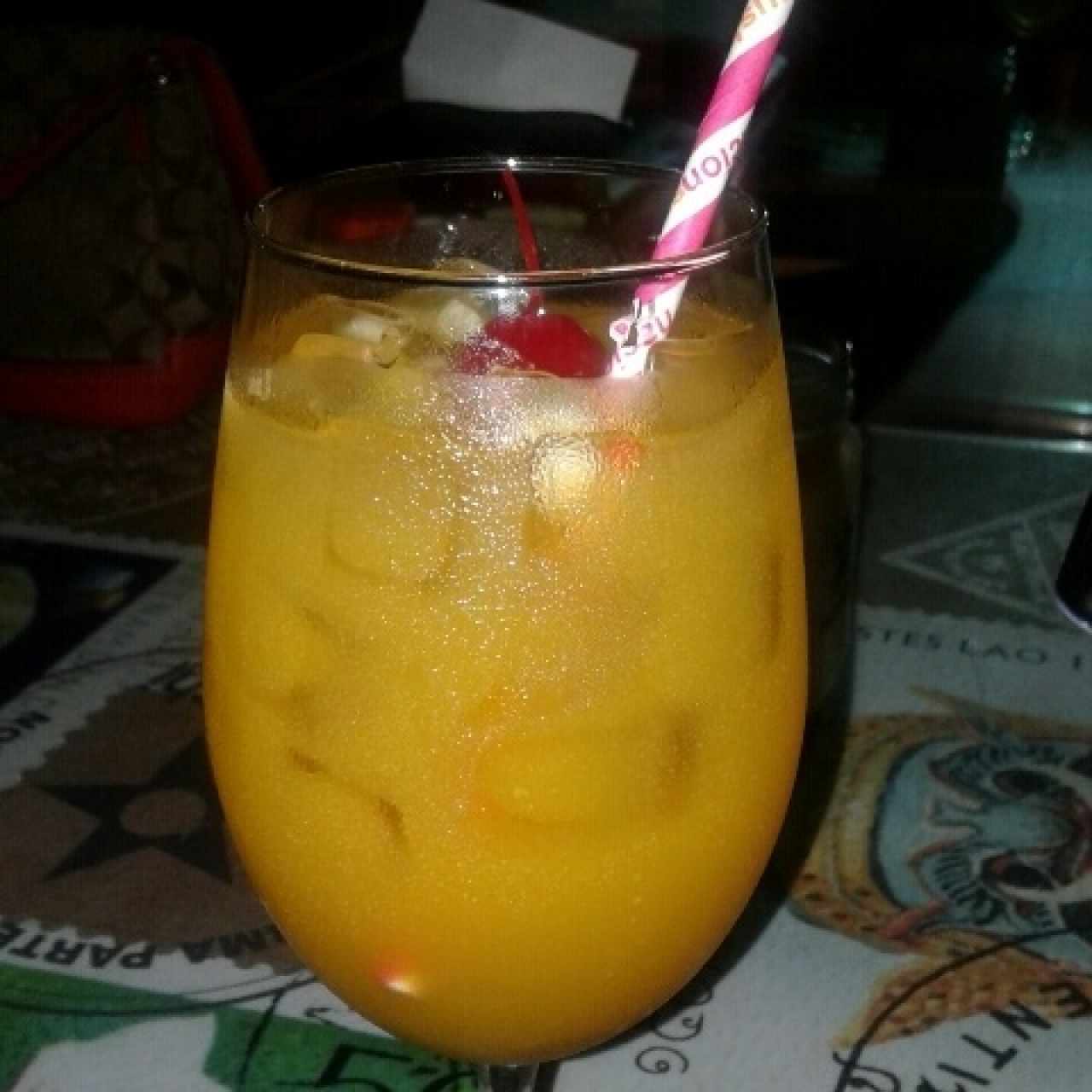 Seductores cocteles - Sangría de mango