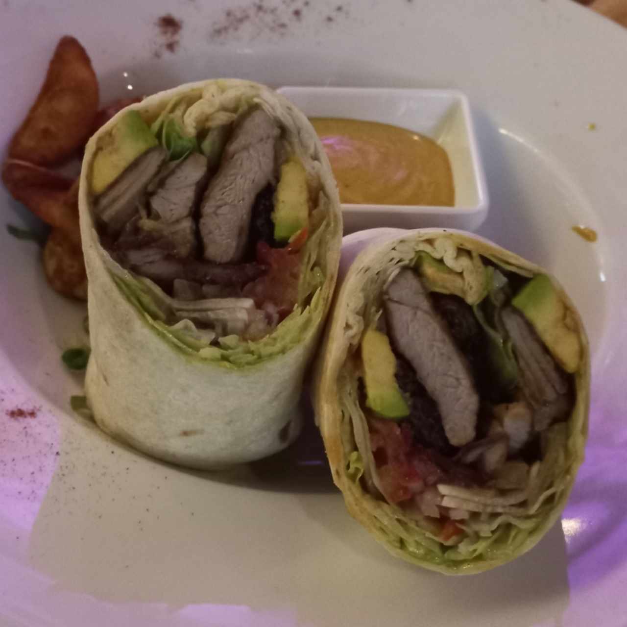 Wrap de Filetes de Res con Salsa de Curry