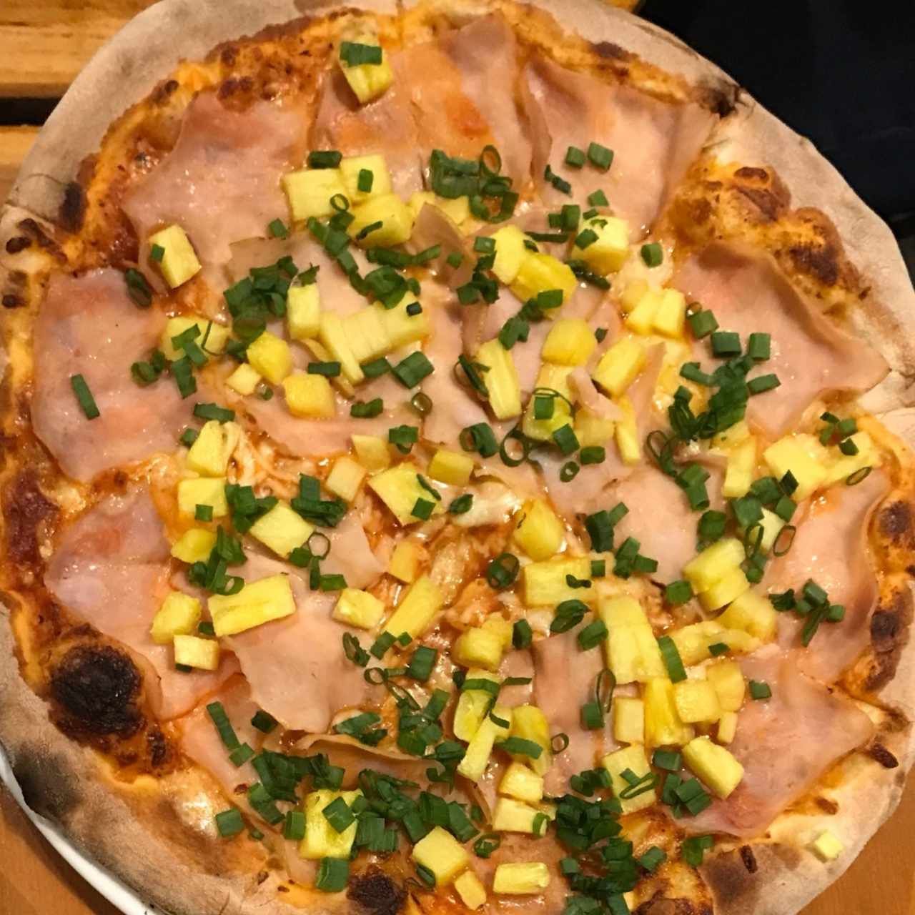 Pizza con piña 