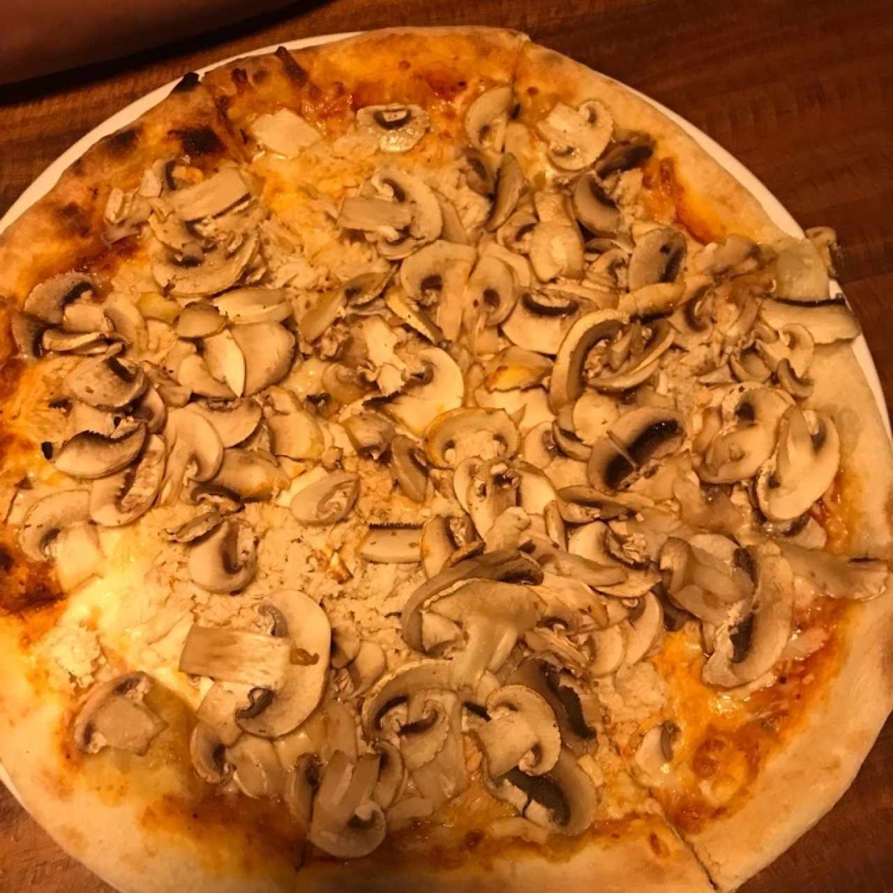 Pizza de Pollo con Champiñones