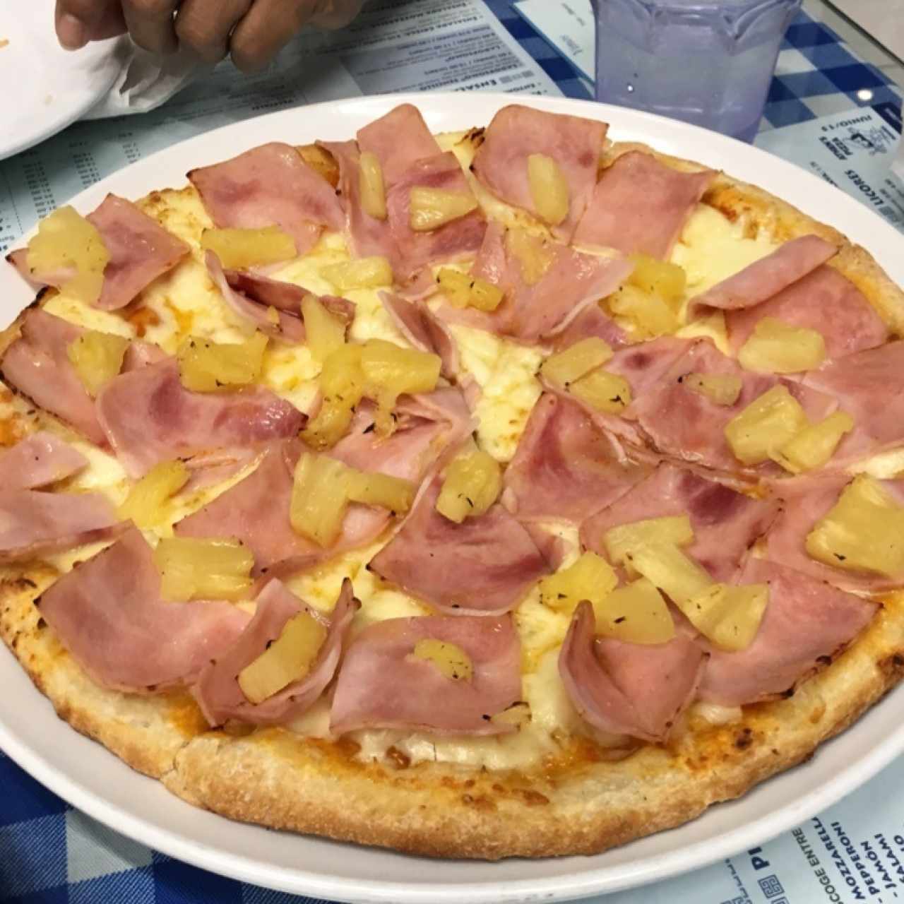 pizza hawaiana