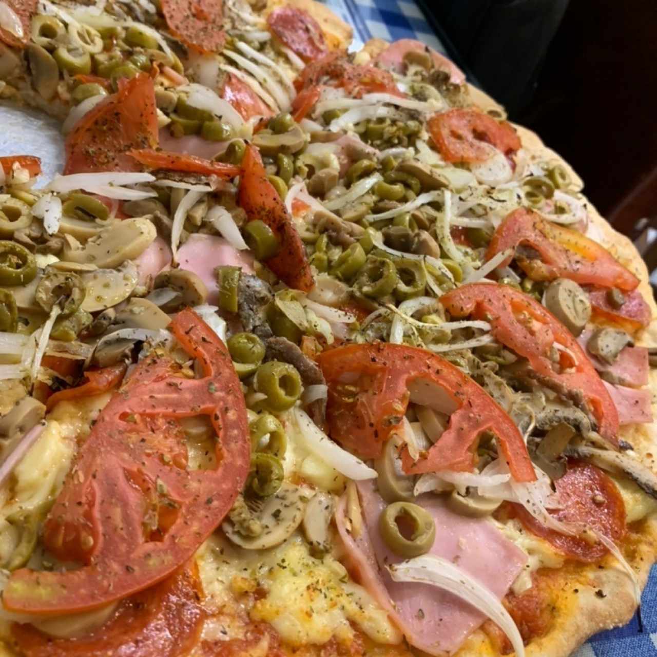 pizza atheniense