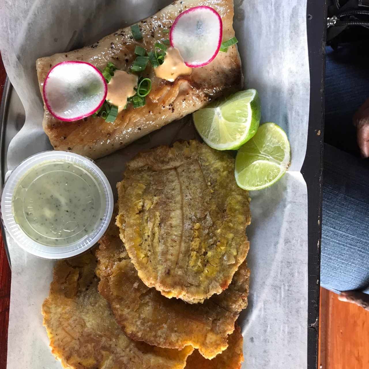 Filete de pescado al grill