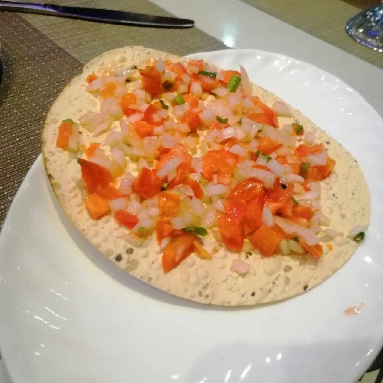 STARTERS VEGETARIAN - MASALA PAPAD