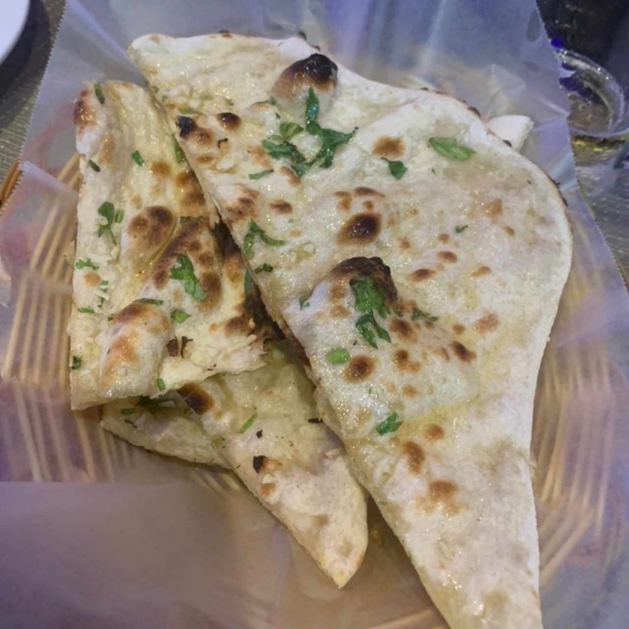 INDIAN BREADS - GARLIC NAAN