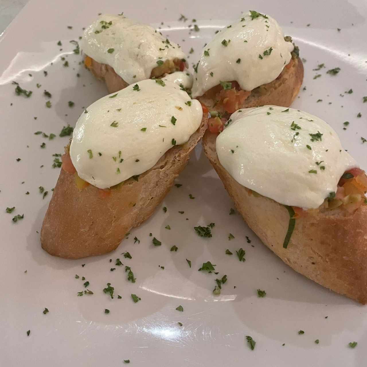 Entradas - Crostini Pizzaiola