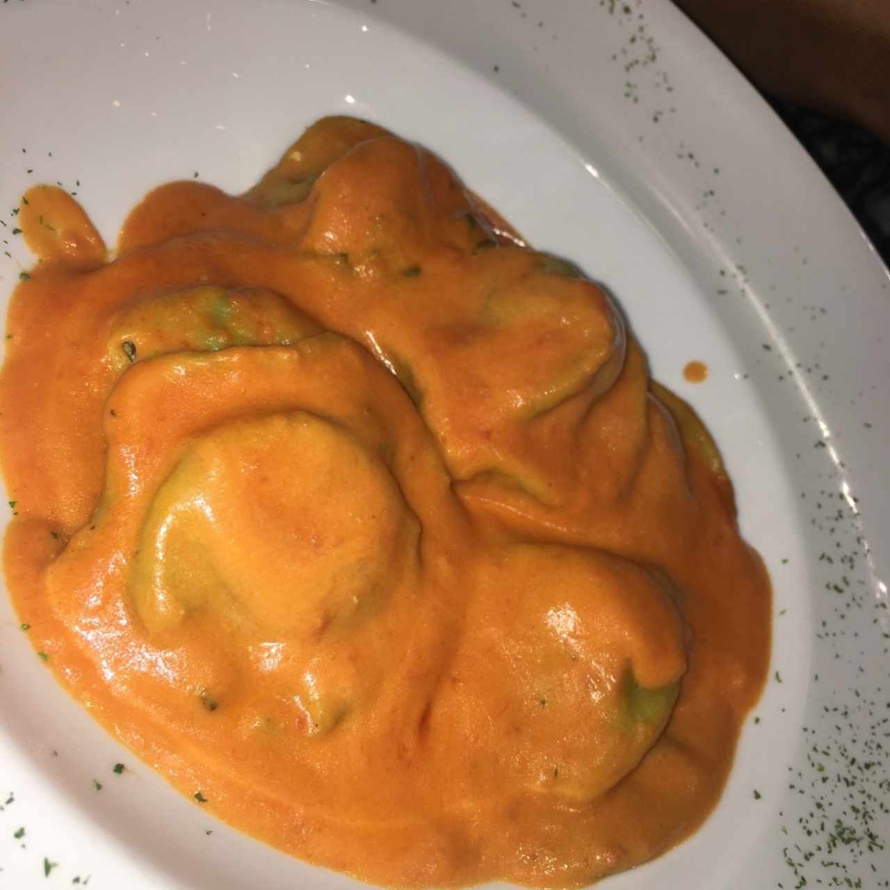 ravioli en salsa aurora