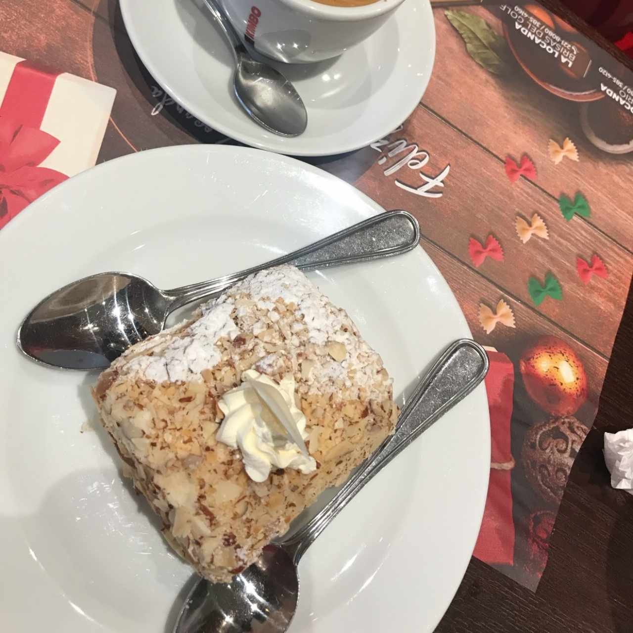 Biscocho con Almendras