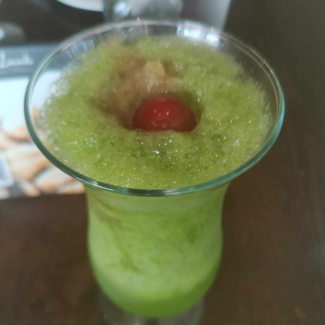 Jugo de limón con hierbabuena 