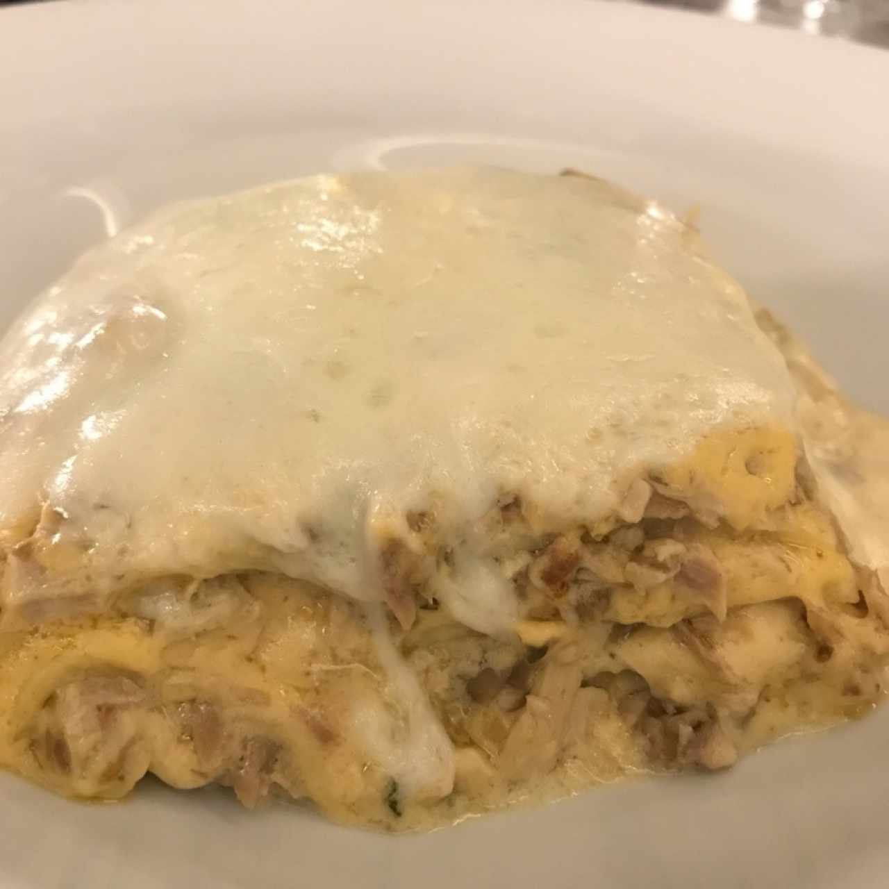 Lasagna de pollo extra gratinada