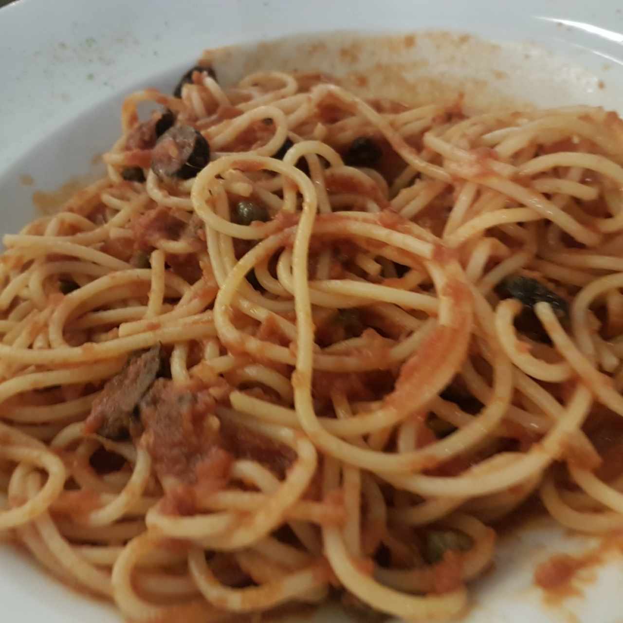 spagetti a la putanesca 