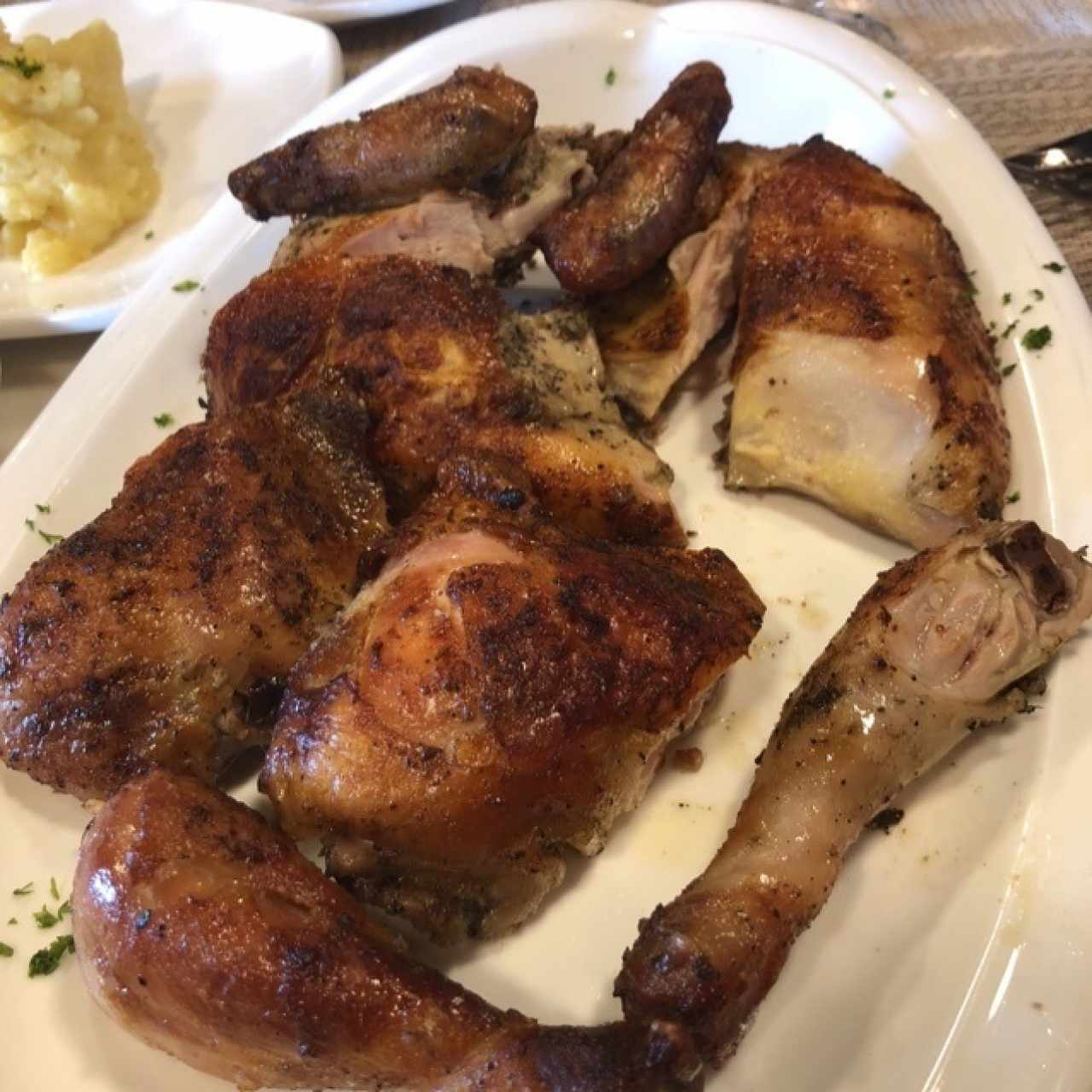 Pollo asado entero 