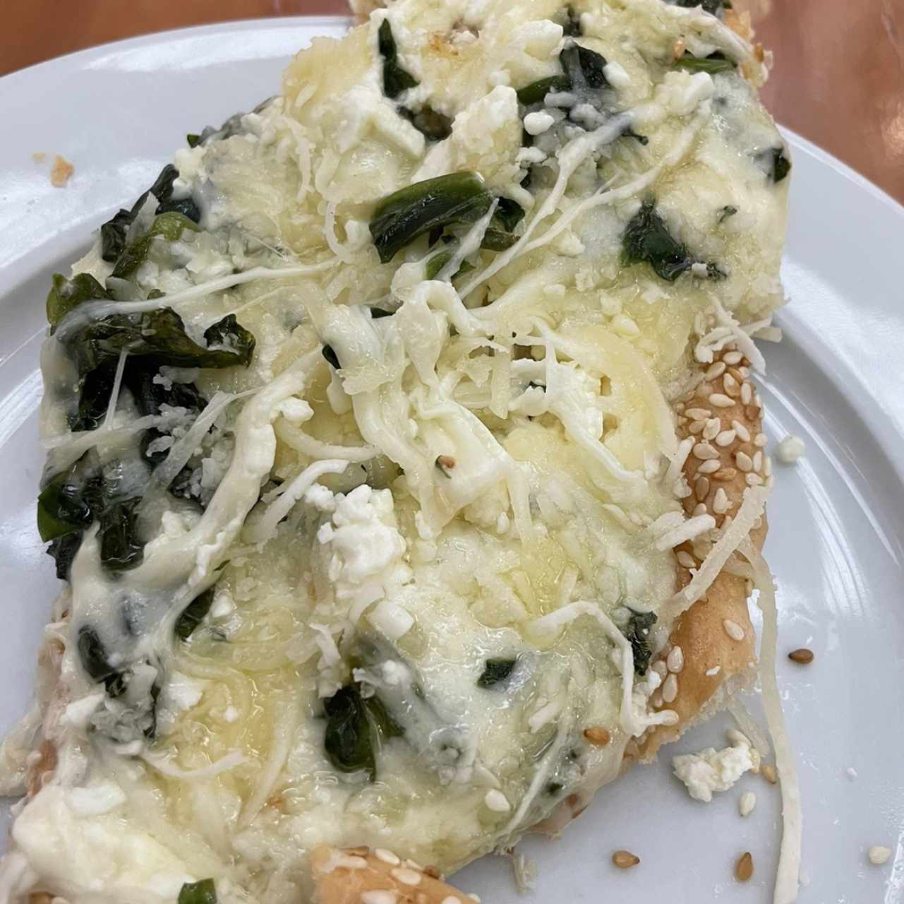 Focaccia de queso feta y espinaca