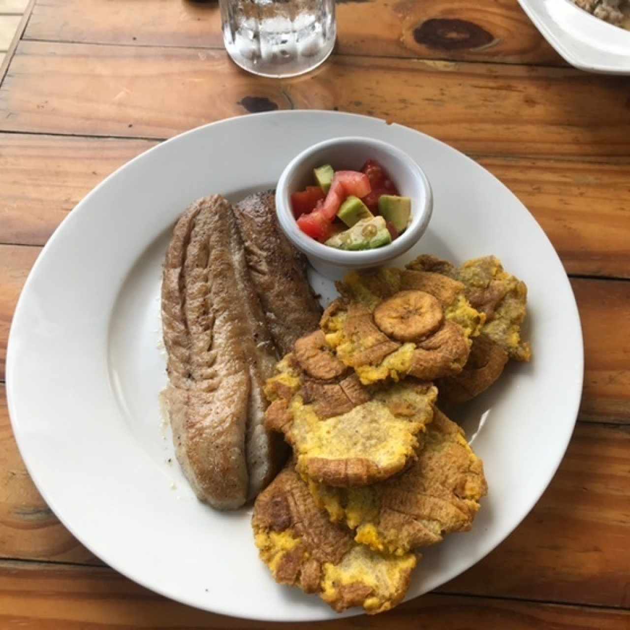 Platos Fuertes - Filete de Pescado