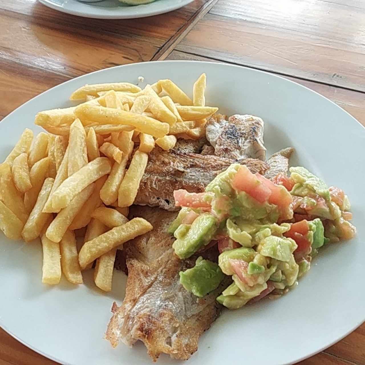 Platos Fuertes - Filete de Pescado