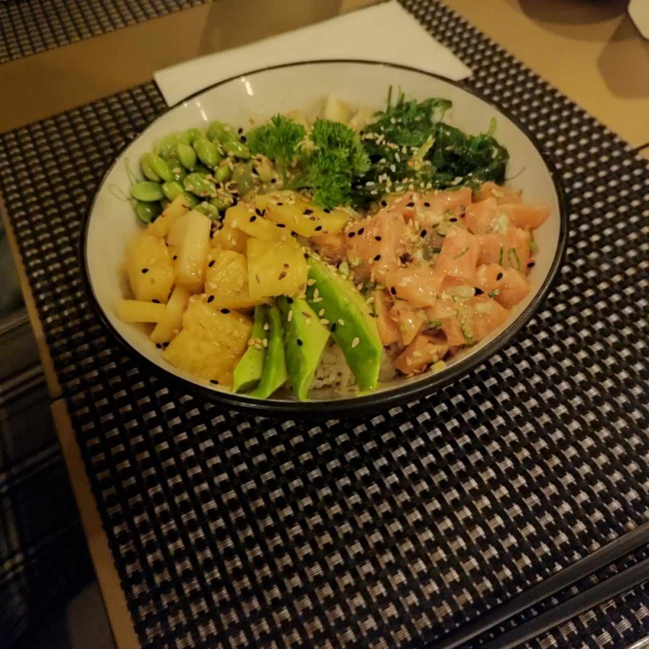 poke bowl de salmón 