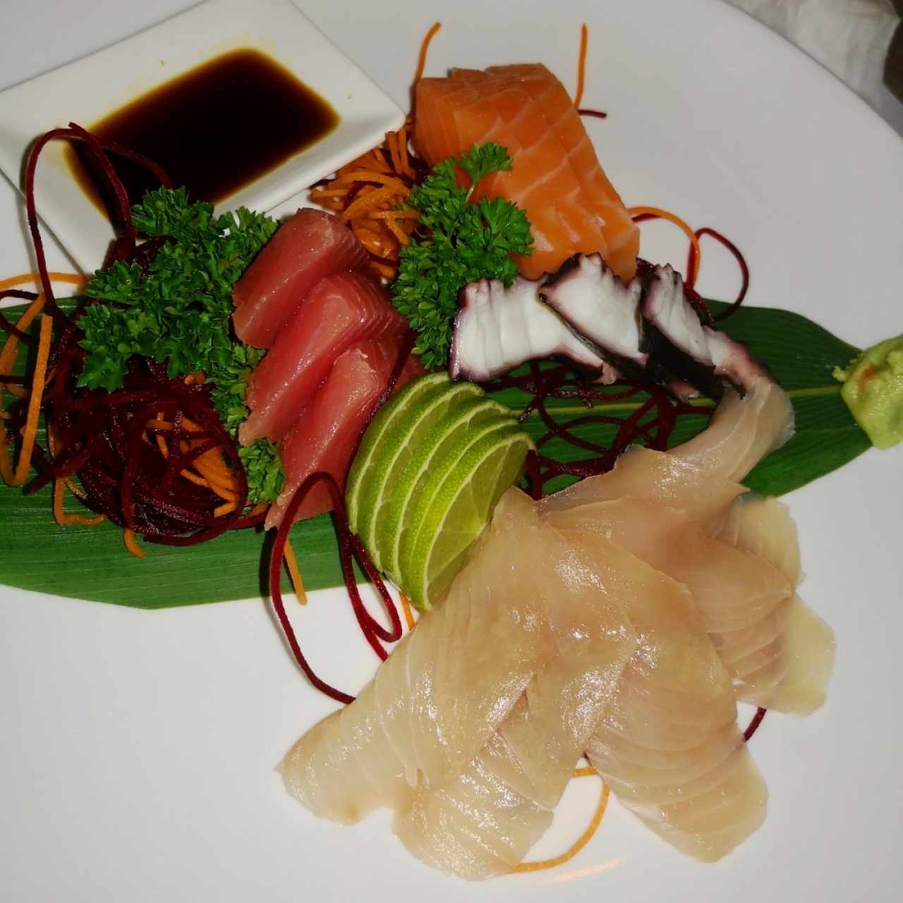 Ato Sashimi Mixto