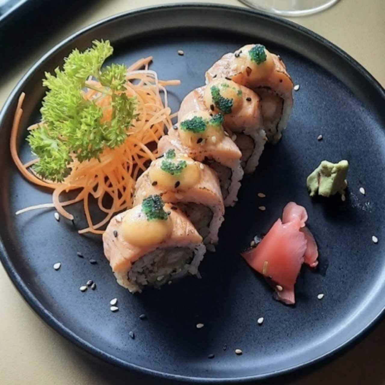 Specials Maki - Larry