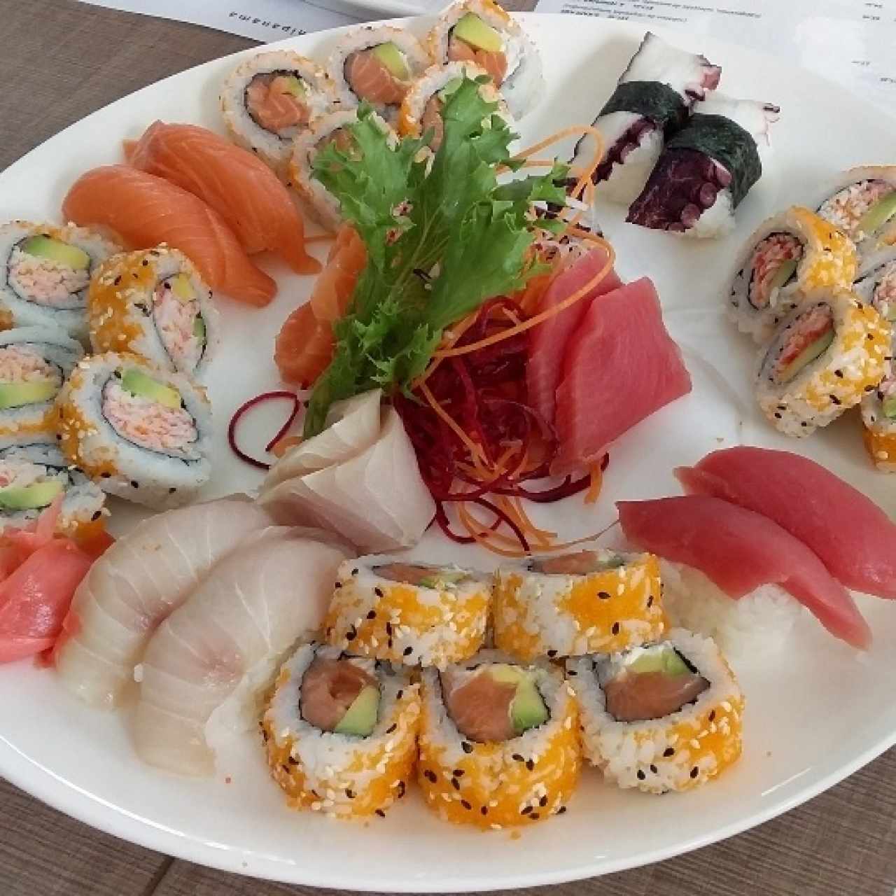 Sushi Mixto Especial