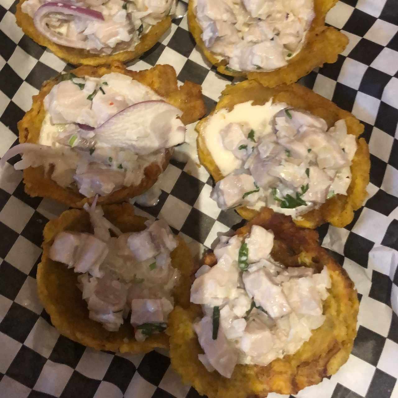 patacones de ceviche 