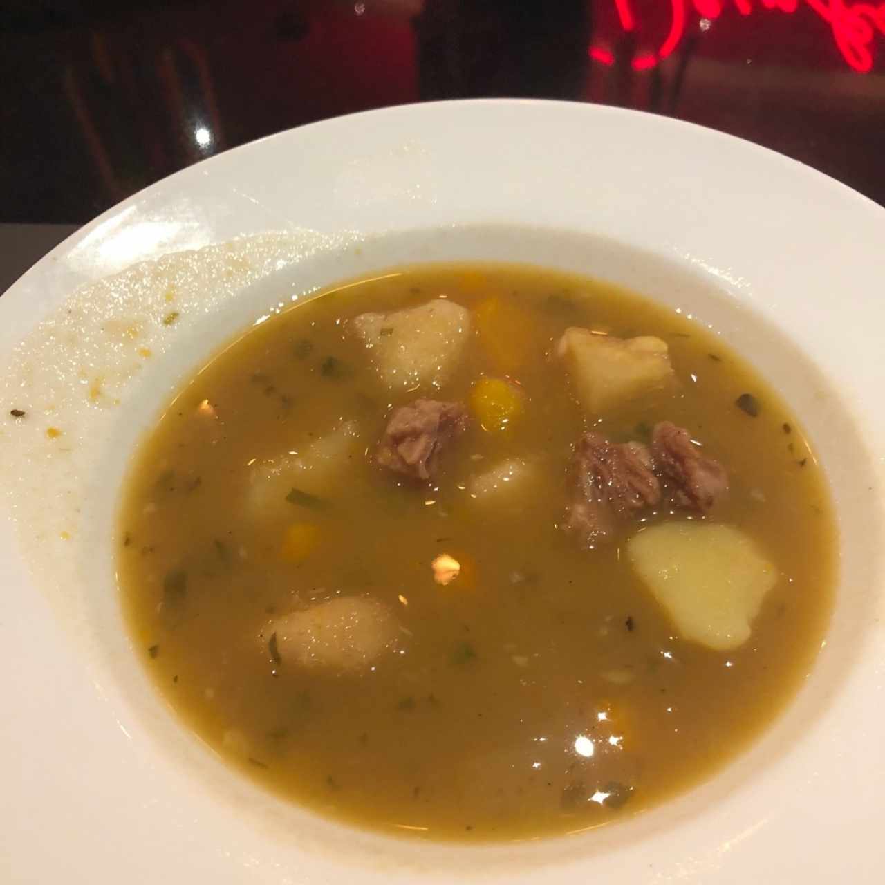 sopa de carne