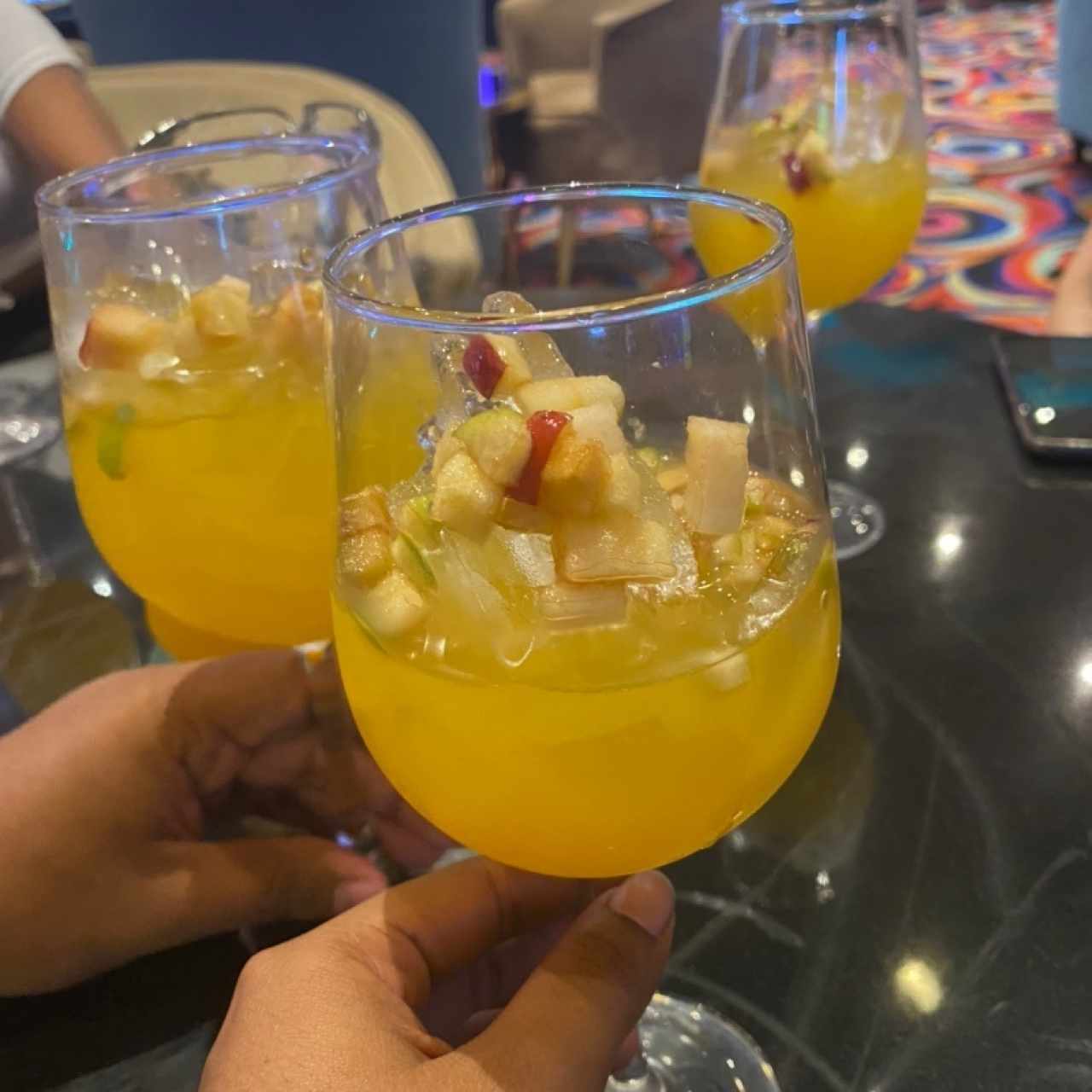 Copas de Sangria de Mango 