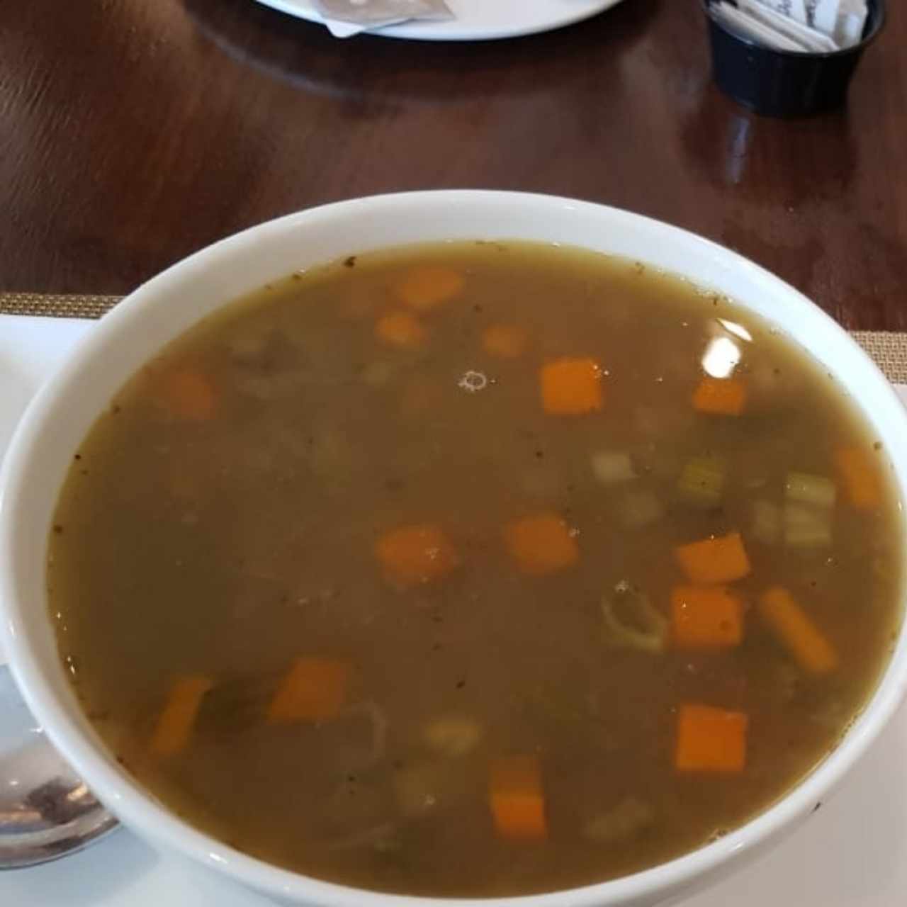 sopa de lentejas