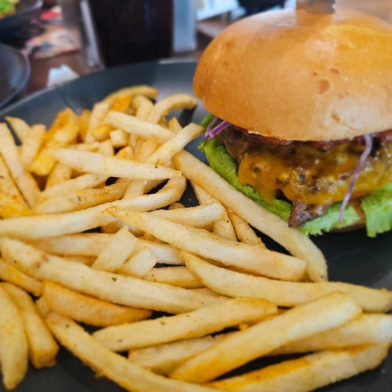 Hamburguesa Menú Ejecutivo 