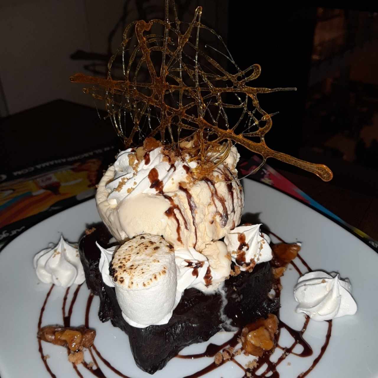 brownie fudge con helado