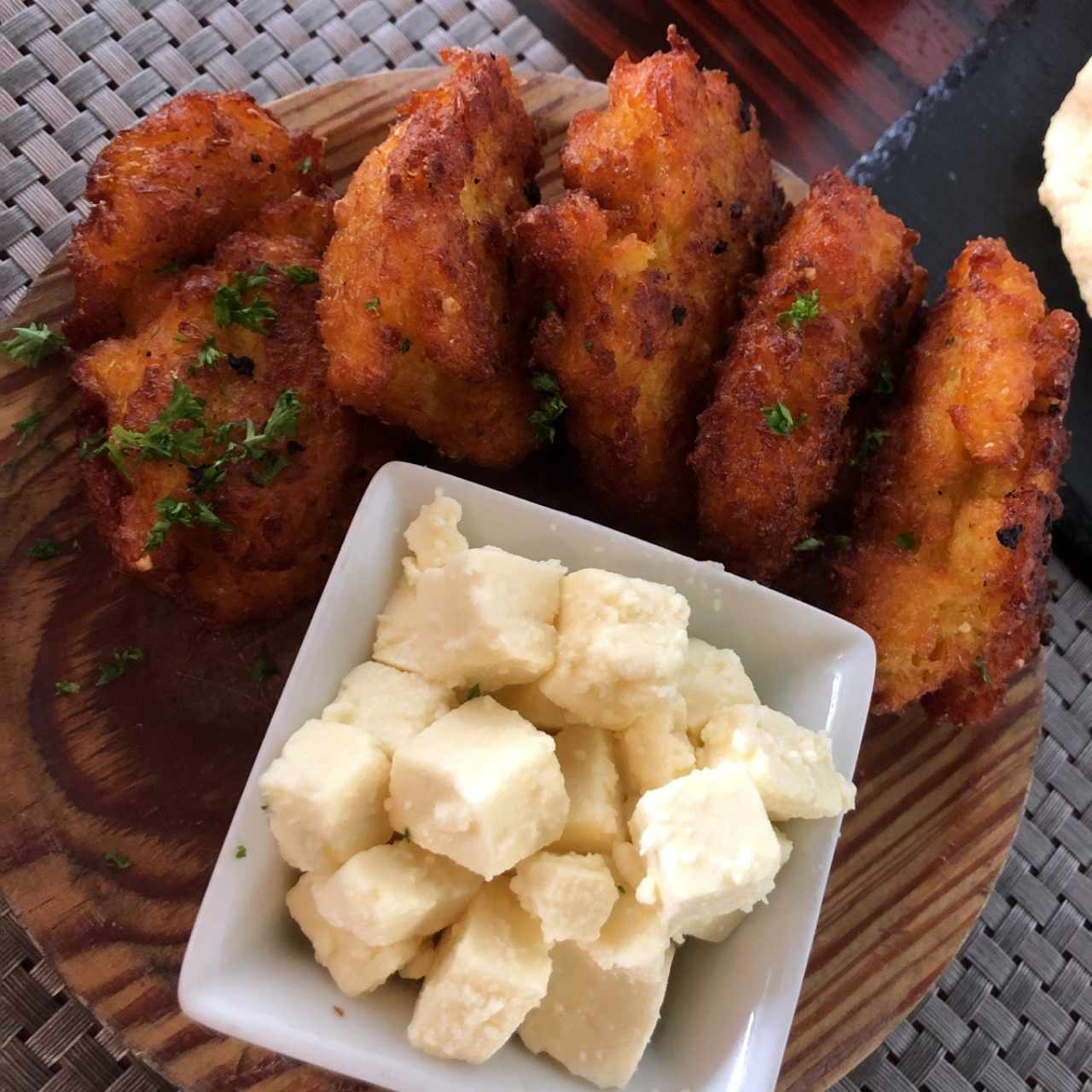 torrejitas de maiz nuevo con queso blanco 