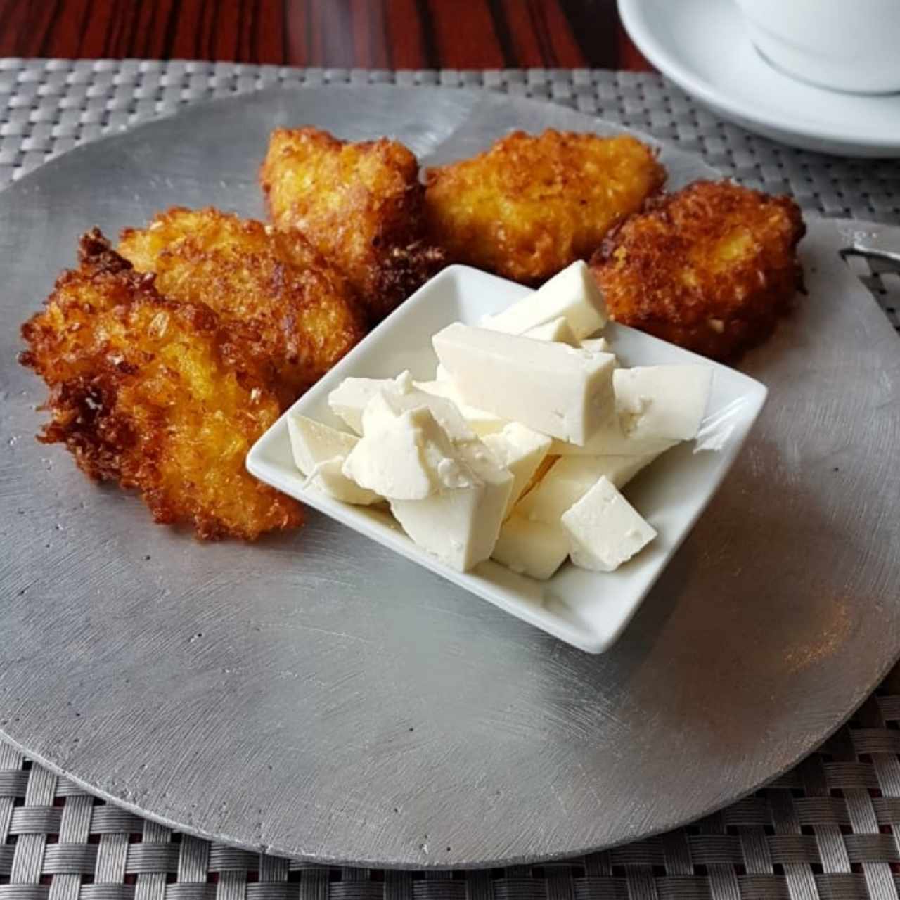 Torrejitas de maíz con queso