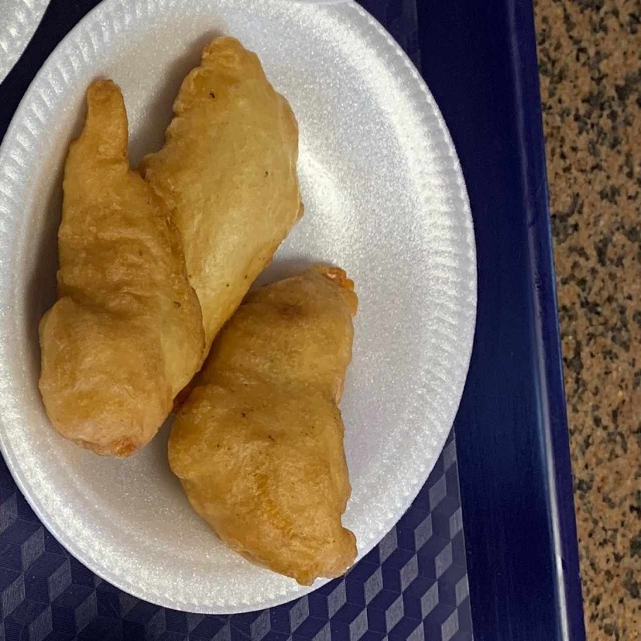 empanadas de camarón