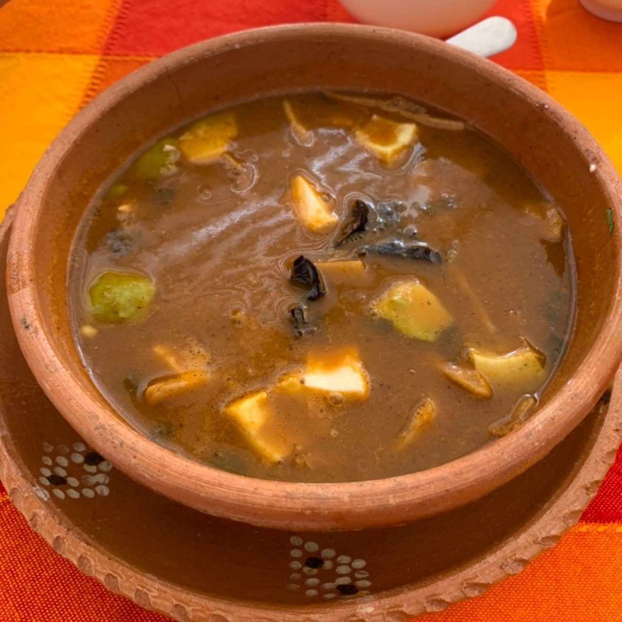 Sopa azteca o de tortilla 