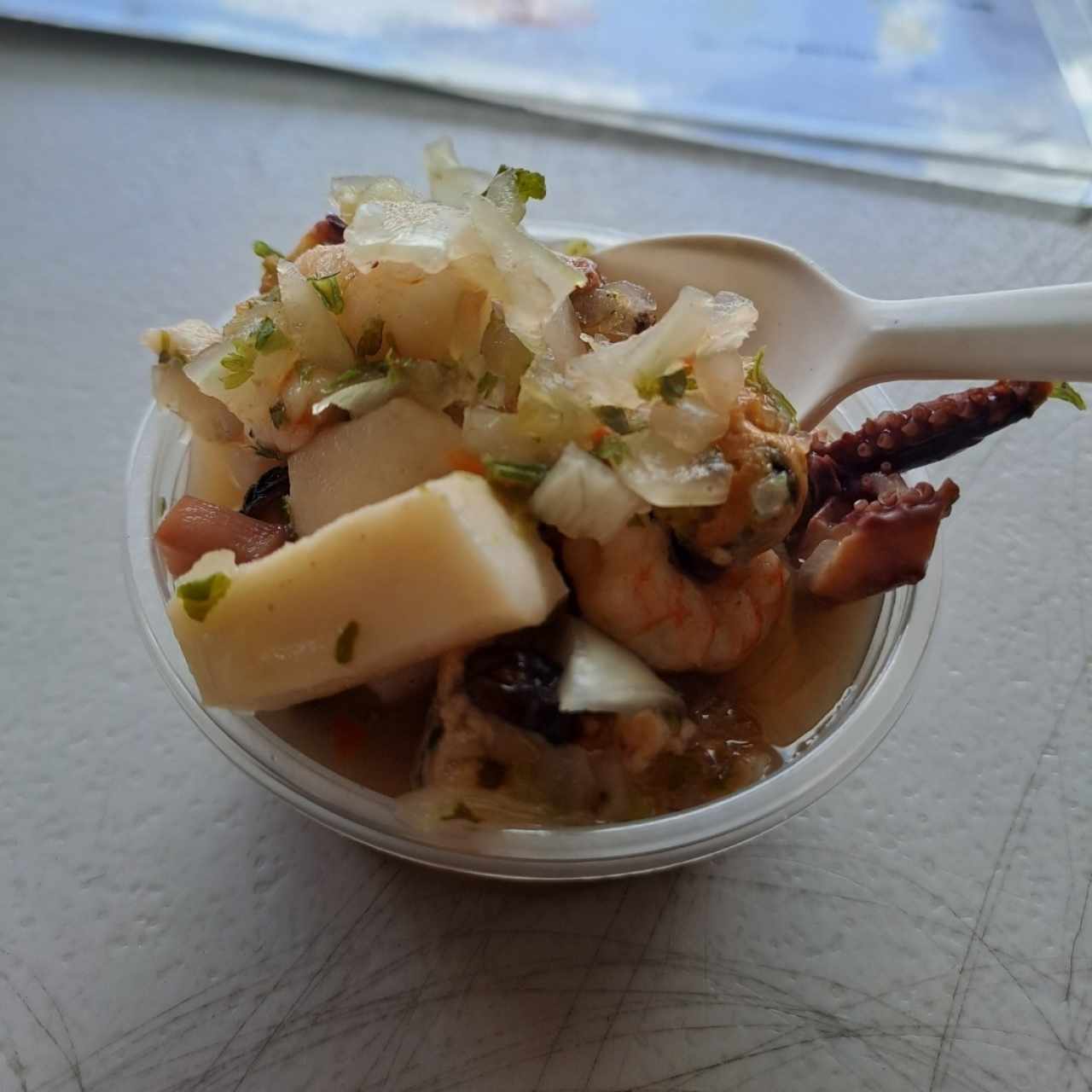 cebiche mixto de entrada 