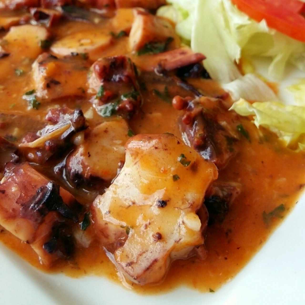 Pulpo al ajillo