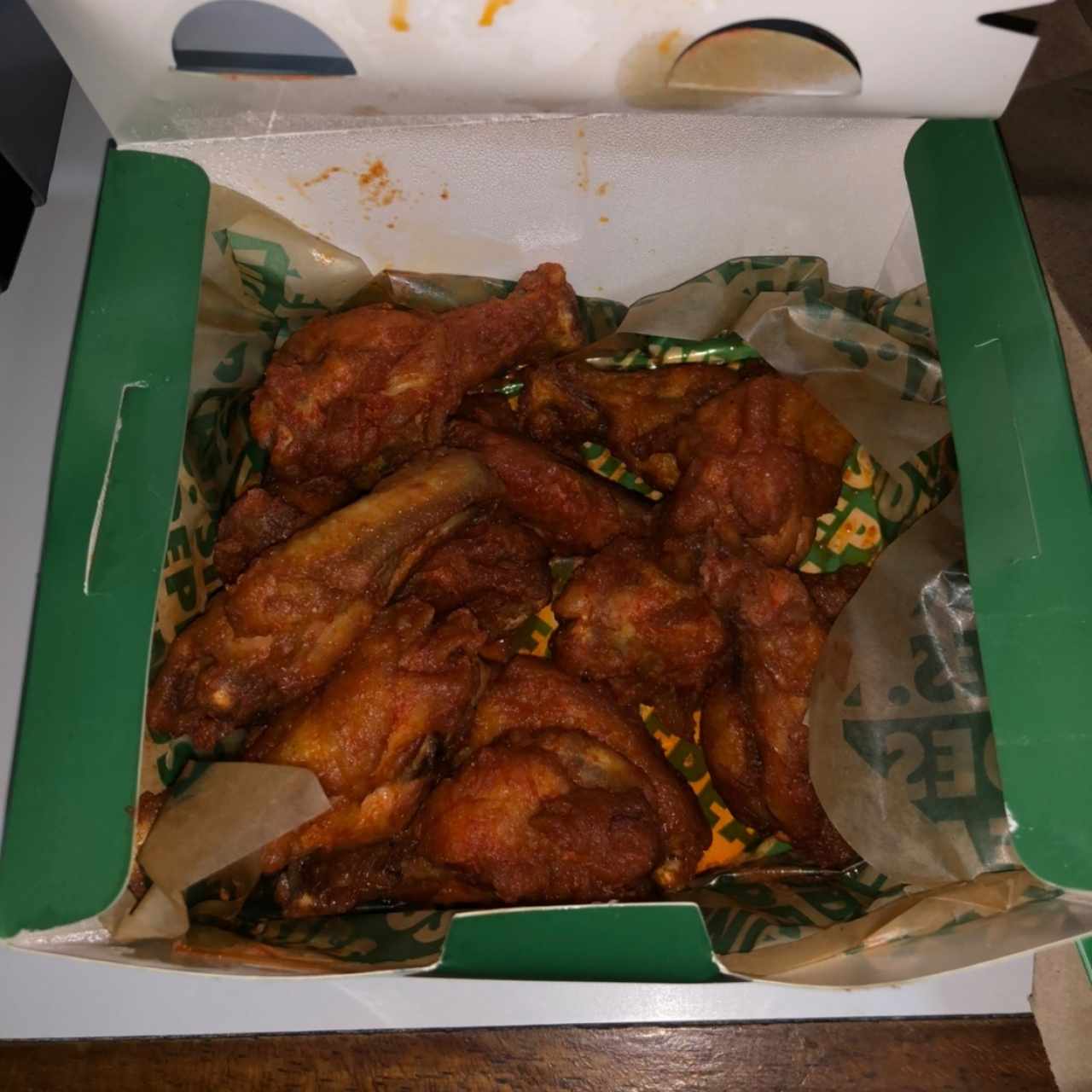 12 Wings o Boneless