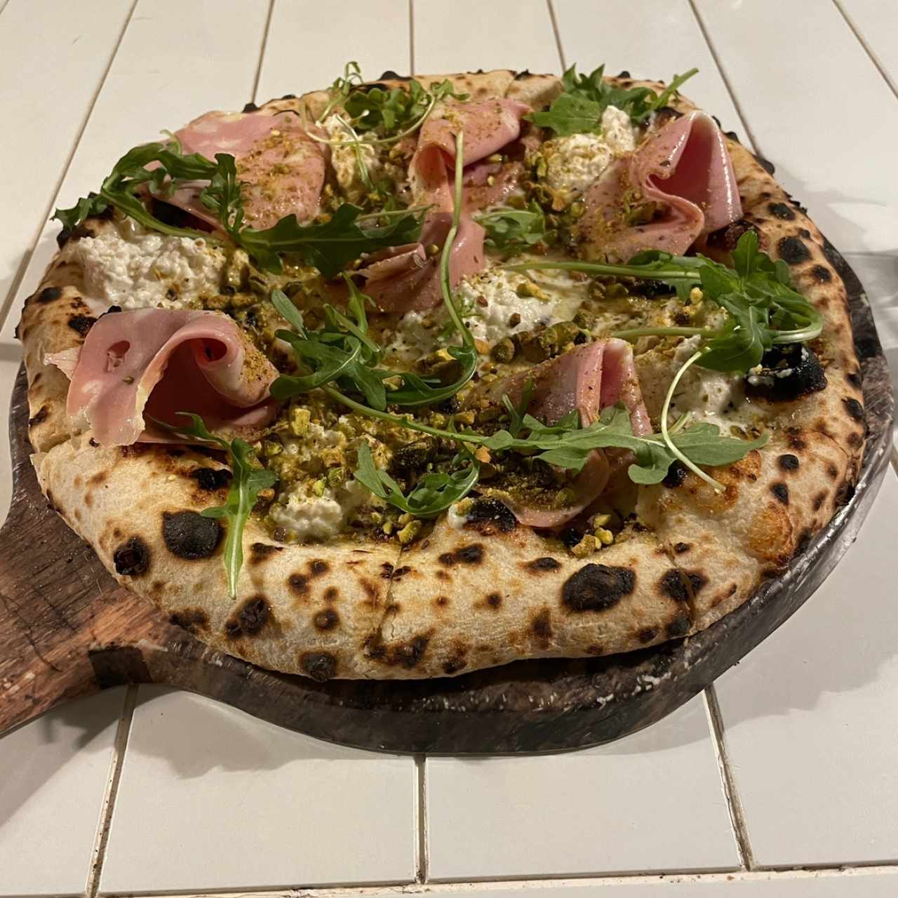 Pizza MORTADELLA E PISTACCHIO  