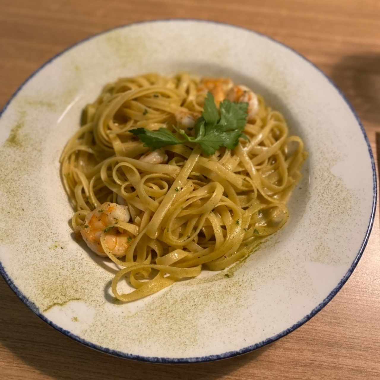 Fetuccini Aglio, Olio E Gamberetti