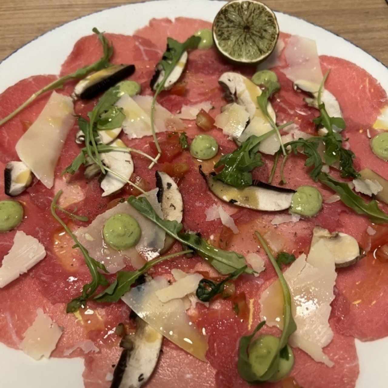 Carpaccio Vitello Tonnato