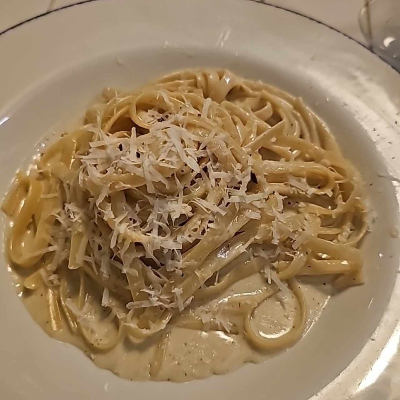 Bucatini Cacio E Pepe