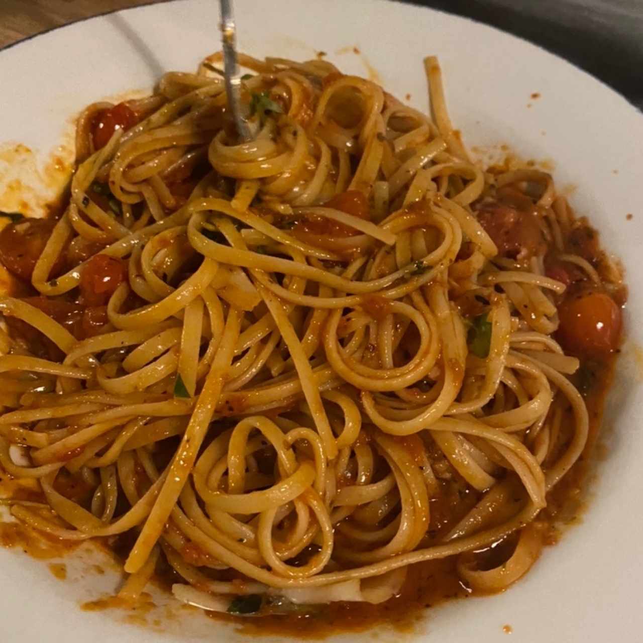 Linguini Al Filetto Di Pomodoro